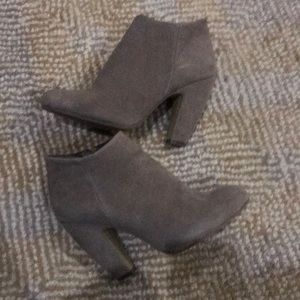 Steve madden, grey ankle boots women’s size 7